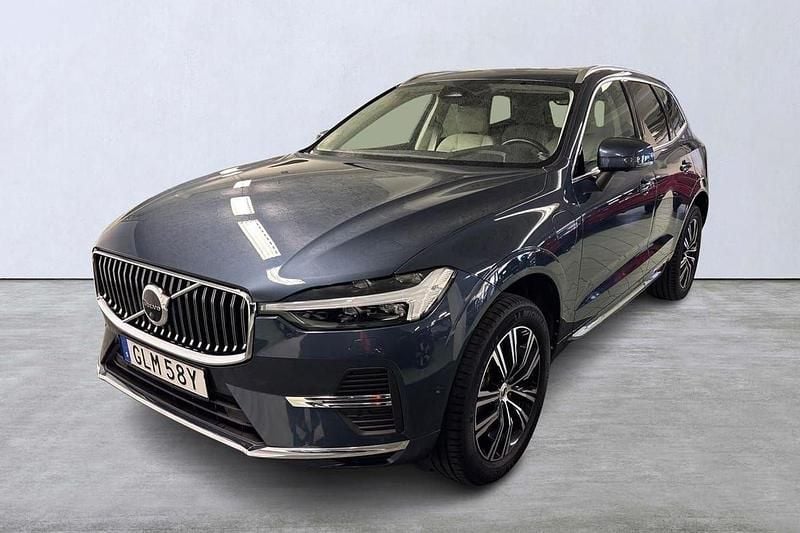 Mörkblå (blå) Begagnad 2022 Volvo XC60 Inscription SUV | 459 900 kr (Bra pris) - Bild 1/4