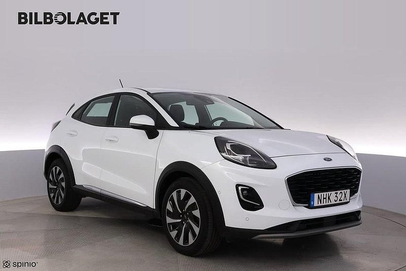 Vit Begagnad 2022 Ford Puma Gen-E SUV | 179 500 kr (Marknadspris) - Bild 1/4