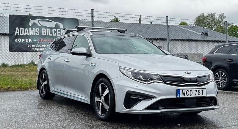 Grå Begagnad 2019 Kia Optima Sport Kombi | 219 900 kr (Lite dyr) - Bild 1/4