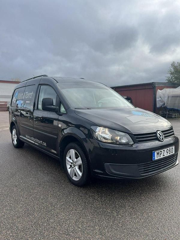Svart Begagnad 2015 VW Caddy Maxi Minibuss | 60 000 kr (Marknadspris) - Bild 1/4