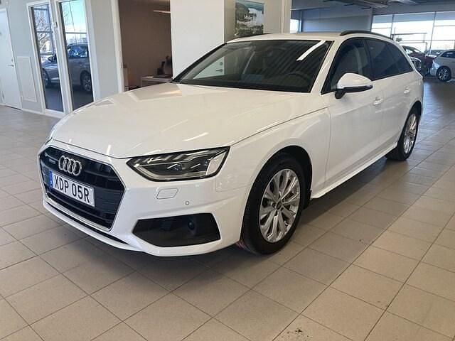 Begagnad Audi A4 Proline 204 HK (150 kW) 2023 Vit Kombi