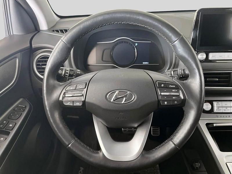 Begagnad Hyundai Kona Premium 150 kW (204 HK) 2020 Orange SUV