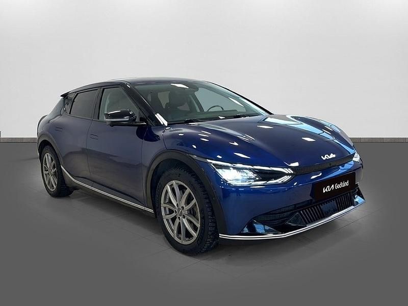 Begagnad Kia EV6 Plus 239 kW (325 HK) 2022 Blå SUV