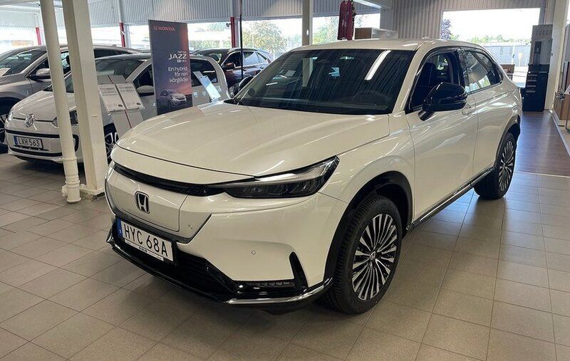 Vit Begagnad 2023 Honda e:Ny1 Elegance SUV | 439 900 kr (Dyr) - Bild 1/3