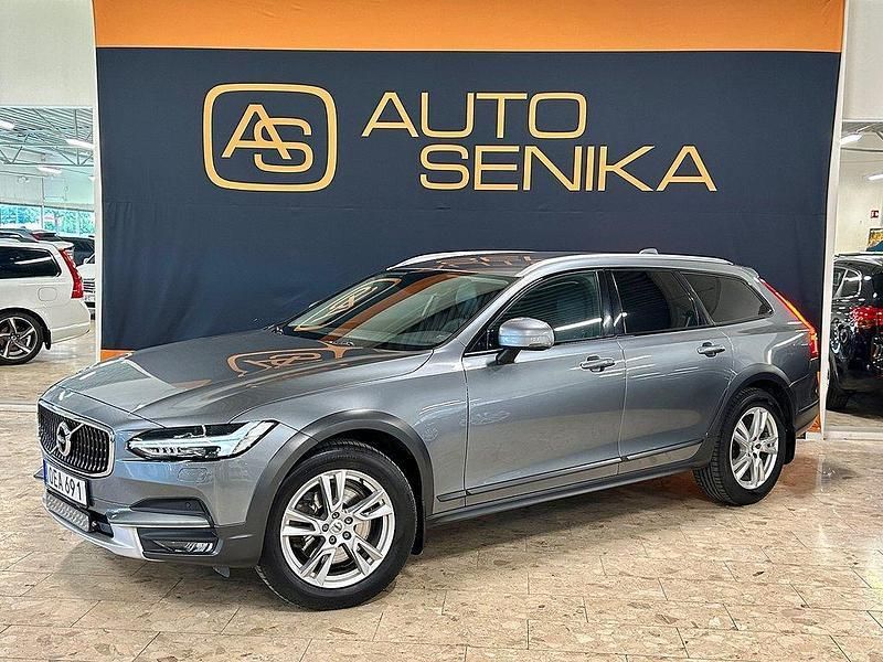Grå Begagnad 2017 Volvo V90 CC Inscription Kombi | 229 900 kr (Marknadspris) - Bild 1/4