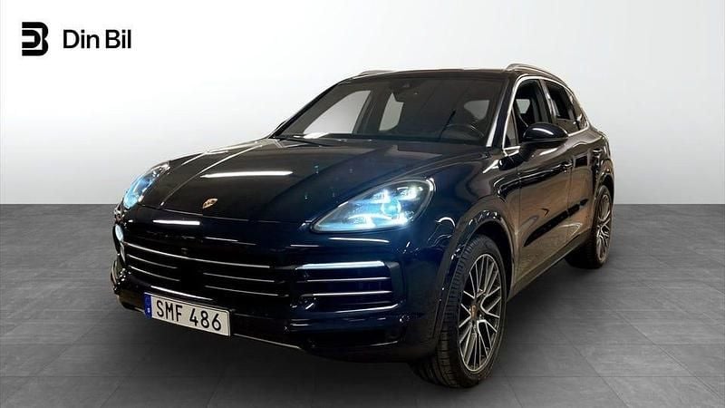 Blå Begagnad 2018 Porsche Cayenne S SUV | 489 800 kr (Bra pris) - Bild 1/4