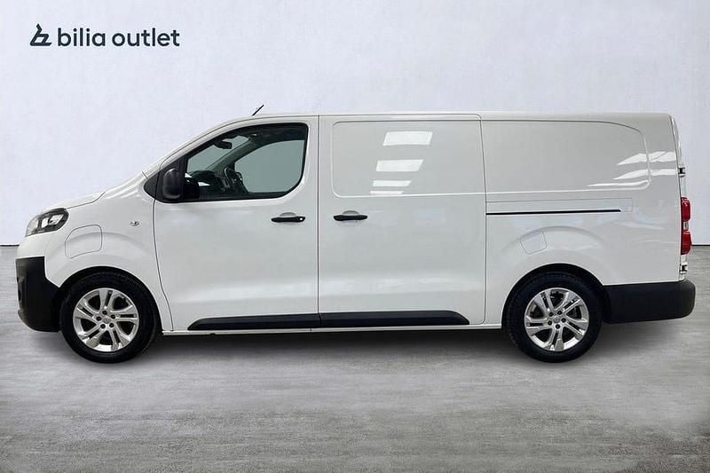 Begagnad Opel Vivaro-e Combi 100 kW (136 HK) 2021 Vit Van