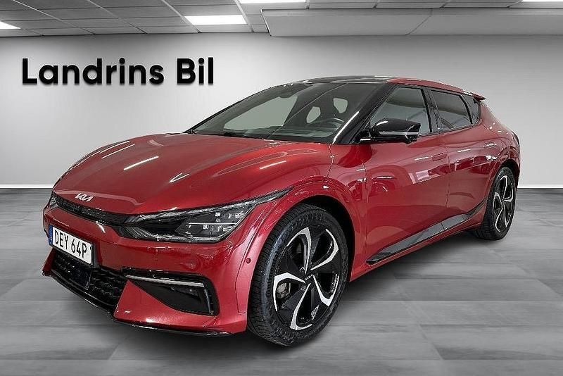 Röd Begagnad 2022 Kia EV6 4 SUV | 399 900 kr (Marknadspris) - Bild 1/4