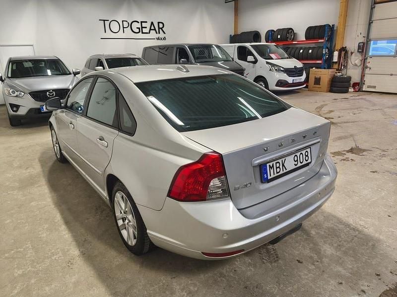 Begagnad Volvo S40 Momentum 116 HK (85 kW) 2012 Grå Sedan