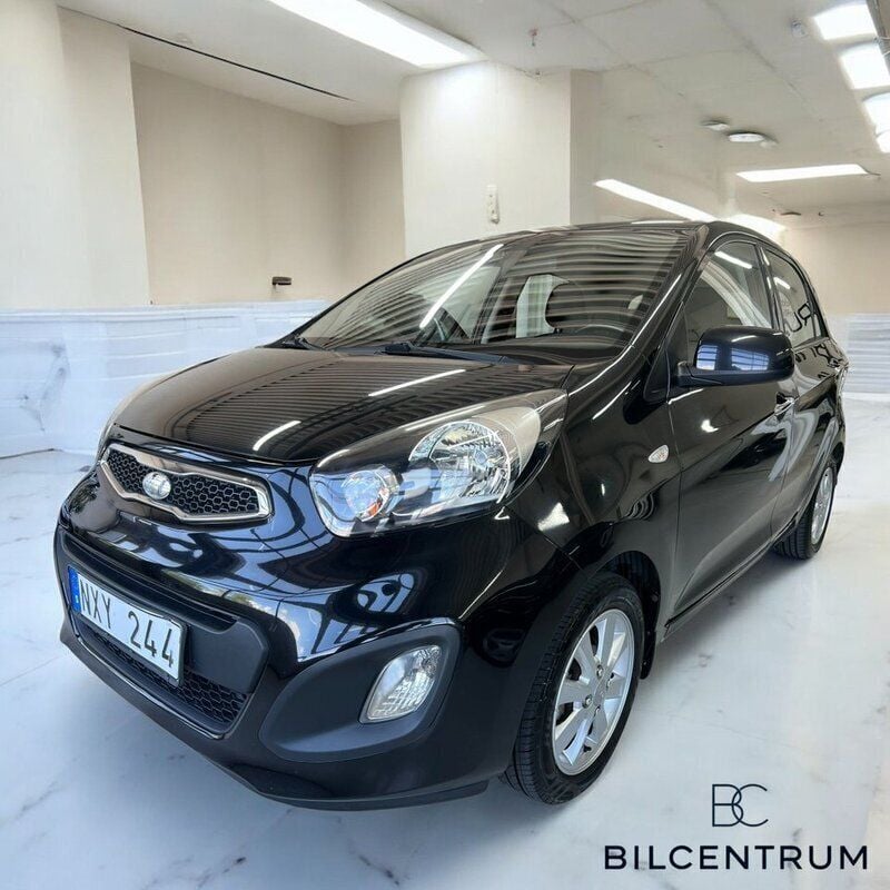 Svart Begagnad 2013 Kia Picanto Halvkombi | 49 900 kr (Marknadspris) - Bild 1/4