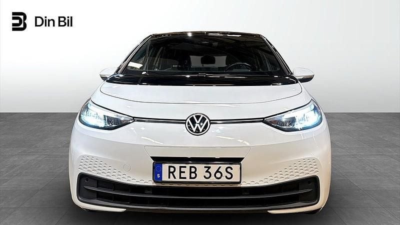 Begagnad VW ID.3 Comfortline 150 kW (204 HK) 2022 Glacier white metallic bl Halvkombi