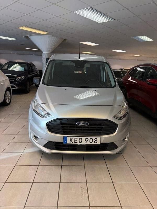 Begagnad Ford Tourneo Connect 101 HK (74 kW) 2018 Grå Minibuss