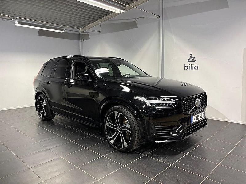 Svart Begagnad 2024 Volvo XC90 Ultra SUV | 779 900 kr (Marknadspris) - Bild 1/3