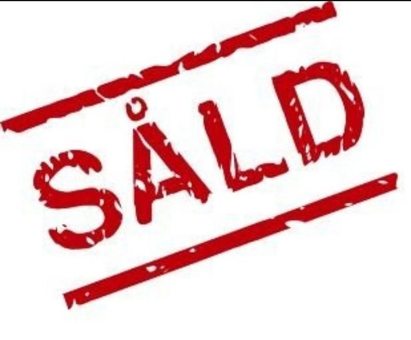 Svart Begagnad 2010 Honda Accord Executive Kombi | 29 500 kr - Bild 1/4