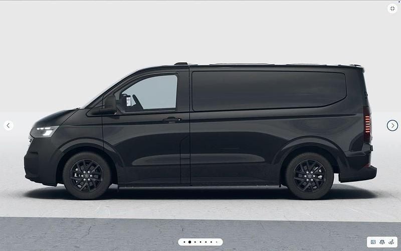 Svart (midnight black metallic) Ny 2025 VW T6.1 Van | 669 500 kr (Lite dyr) - Bild 1/4