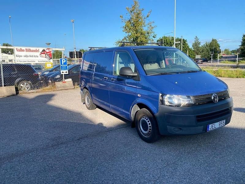 Begagnad VW T5 102 HK (75 kW) 2010 Mörkblå (blå) Van