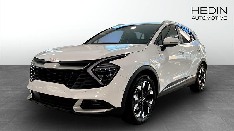 Vit (white) Ny 2025 Kia Sportage Advance SUV | 515 000 kr (Dyr) - Bild 1/4