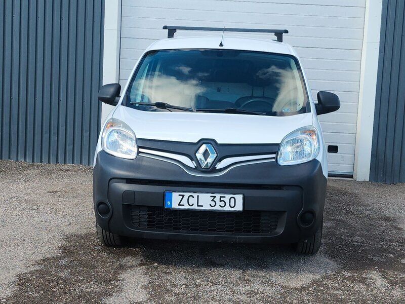 Vit Begagnad 2017 Renault Kangoo Minibuss | 99 000 kr (Marknadspris) - Bild 1/4