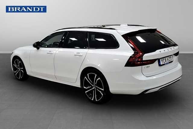 Begagnad Volvo V90 341 HK (250 kW) 2021 Vit Kombi