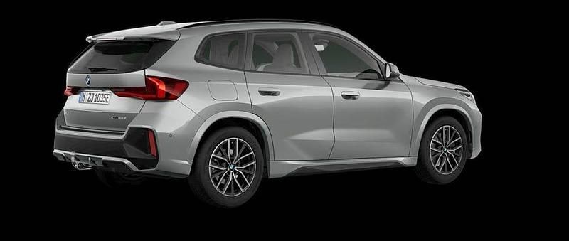 Begagnad BMW X1 Shadowline 245 HK (180 kW) 2000 Space silver metallic SUV