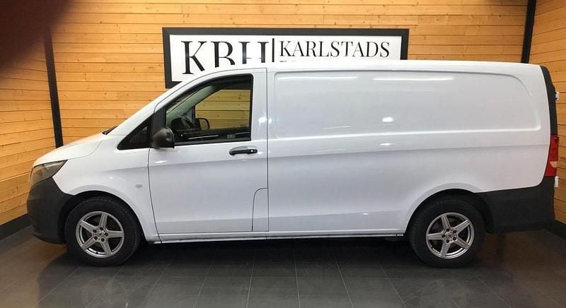 Vit Begagnad 2015 Mercedes Vito Minibuss | 89 900 kr (Marknadspris) - Bild 1/4