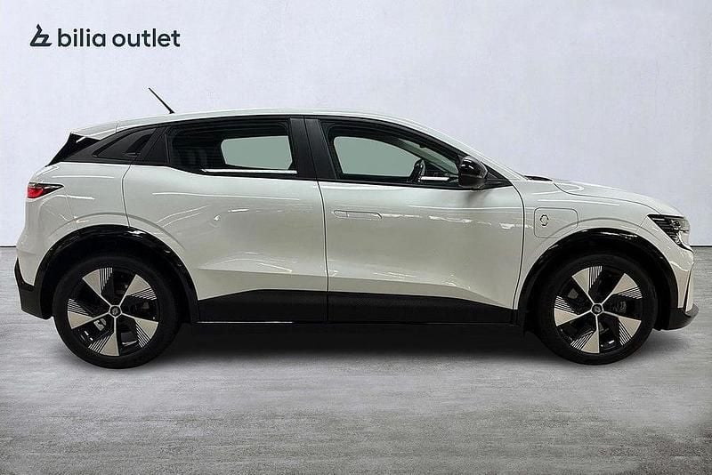 Begagnad Renault Mégane IV Equilibre 96 kW (131 HK) 2022 Vit Halvkombi