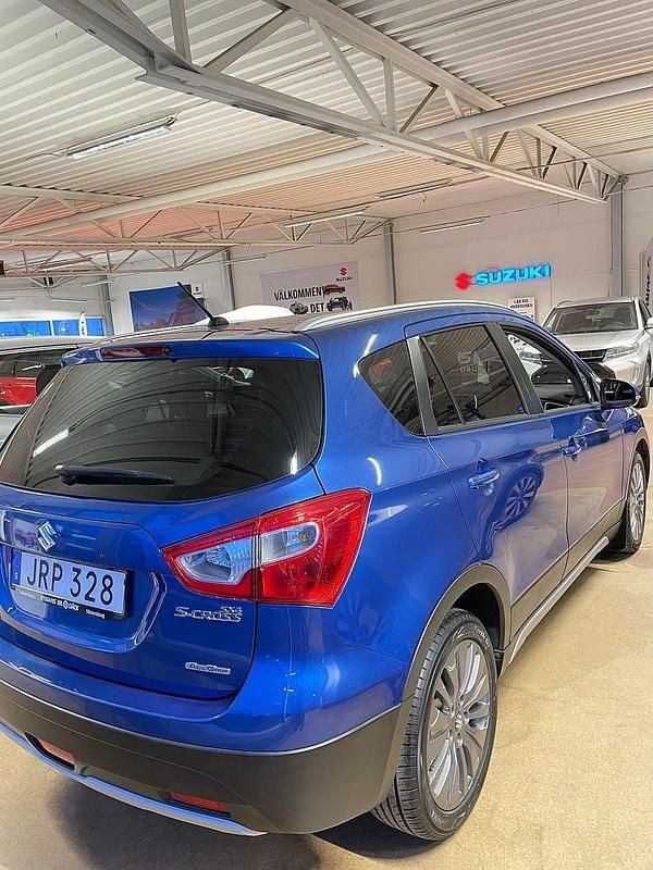 Begagnad Suzuki SX4 120 HK (88 kW) 2015 Blå Kombi