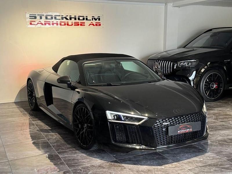 Begagnad Audi R8 Spyder Advanced 540 HK (397 kW) 2016 Svart Cab