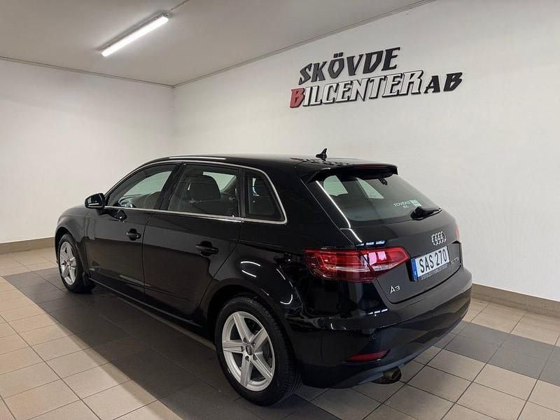 Begagnad Audi A3 Proline 116 HK (85 kW) 2019 Svart Sedan