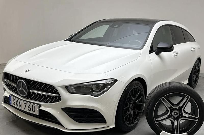 Vit Begagnad 2020 Mercedes CLA200 Shooting Brake AMG Kombi | 289 900 kr (Marknadspris) - Bild 1/4