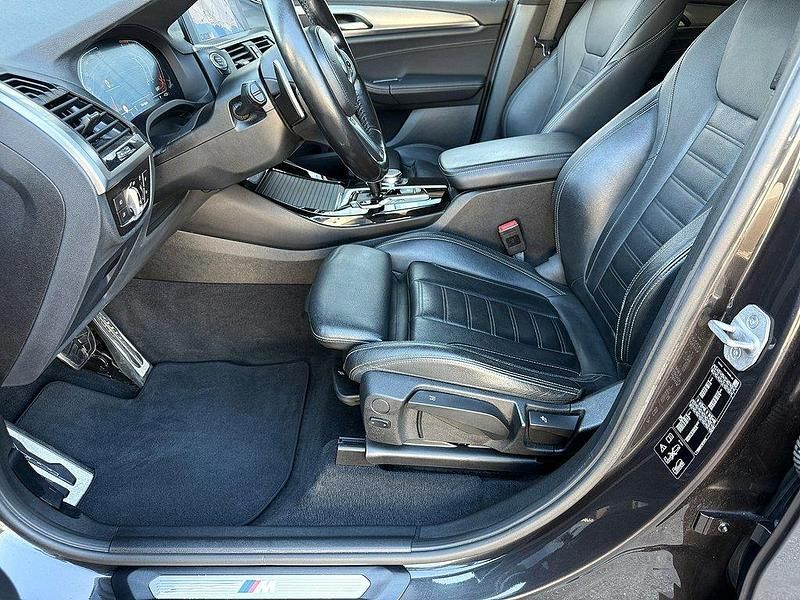 Begagnad BMW X3 M Sport 191 HK (140 kW) 2021 Mörk grå sophisto grå brillant metallic SUV