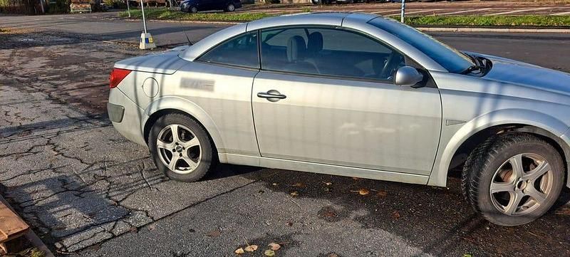 Begagnad Renault Mégane II 112 HK (82 kW) 2007 Grå