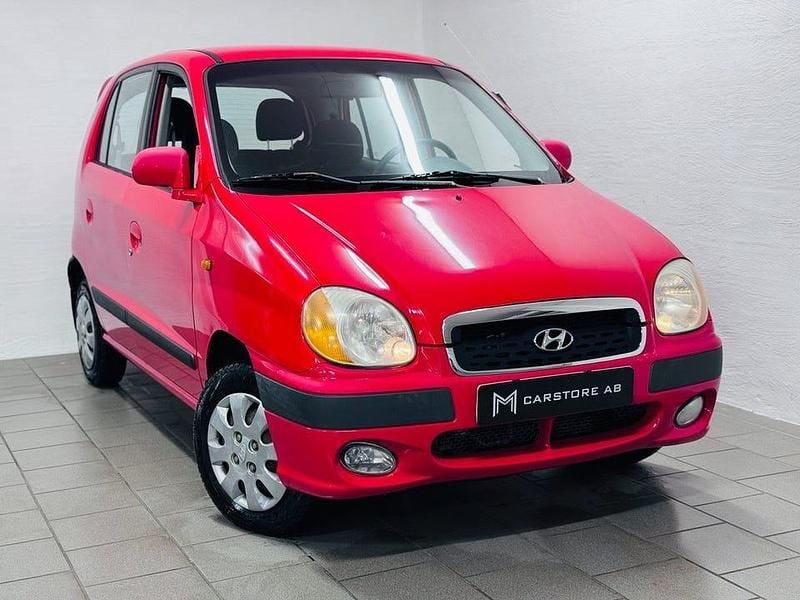 Begagnad Hyundai Atos Prime 58 HK (42 kW) 2003 Röd Halvkombi