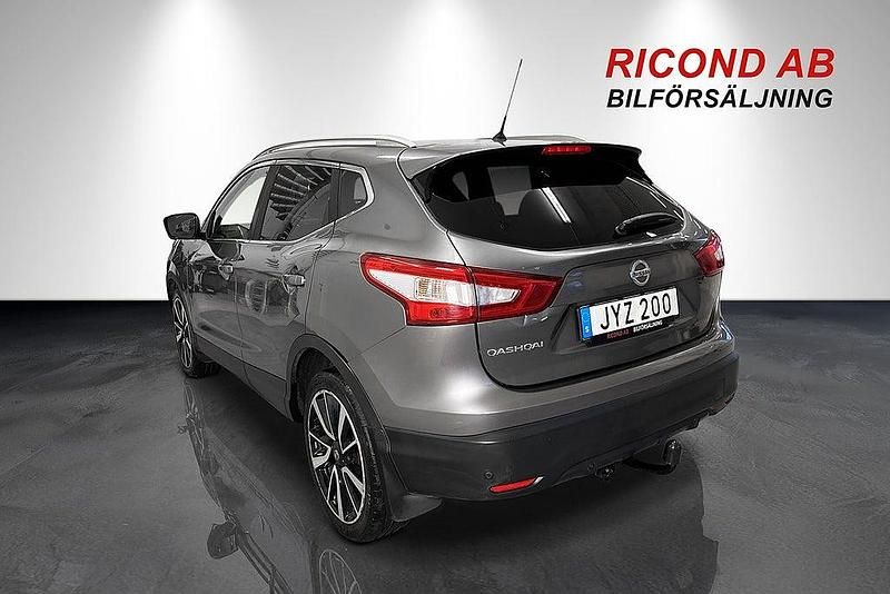 Begagnad Nissan Qashqai 360º 116 HK (85 kW) 2014 Gråmet SUV