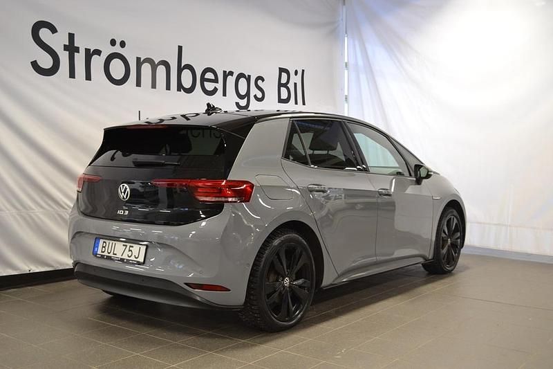 Begagnad VW ID.3 Pro 169 kW (231 HK) 2023 Grå Halvkombi
