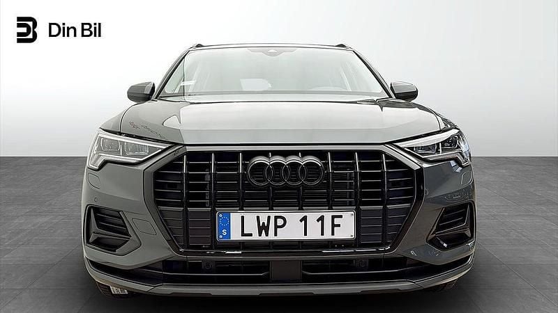 Begagnad Audi Q3 Proline 150 HK (110 kW) 2024 Grå SUV