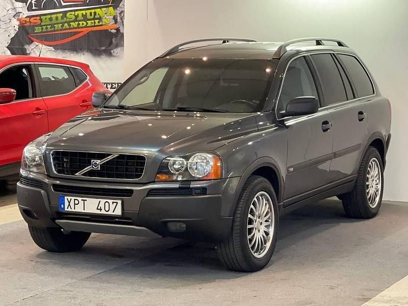 Grå Begagnad 2006 Volvo XC90 Kinetic SUV | 99 900 kr (Dyr) - Bild 1/4