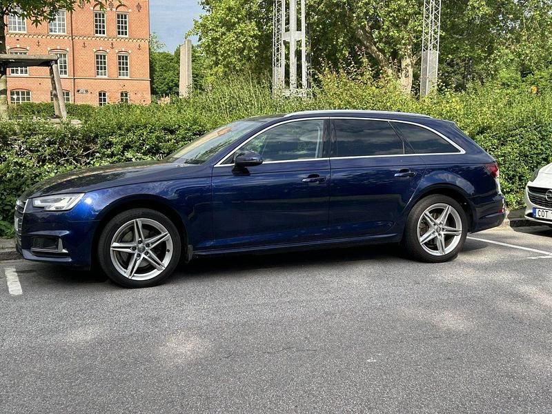 Blå Begagnad 2019 Audi A4 Sport Kombi | 225 000 kr (Bra pris) - Bild 1/3