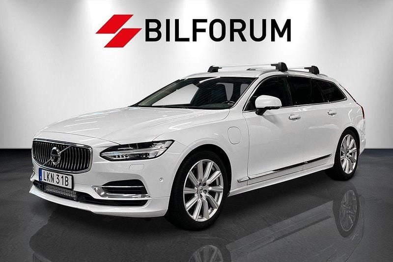 Vit Begagnad 2020 Volvo V90 Inscription Kombi | 259 900 kr (Marknadspris) - Bild 1/4