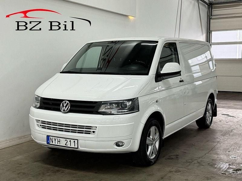 Vit Begagnad 2014 VW T5 Van | 159 900 kr (Lite dyr) - Bild 1/4