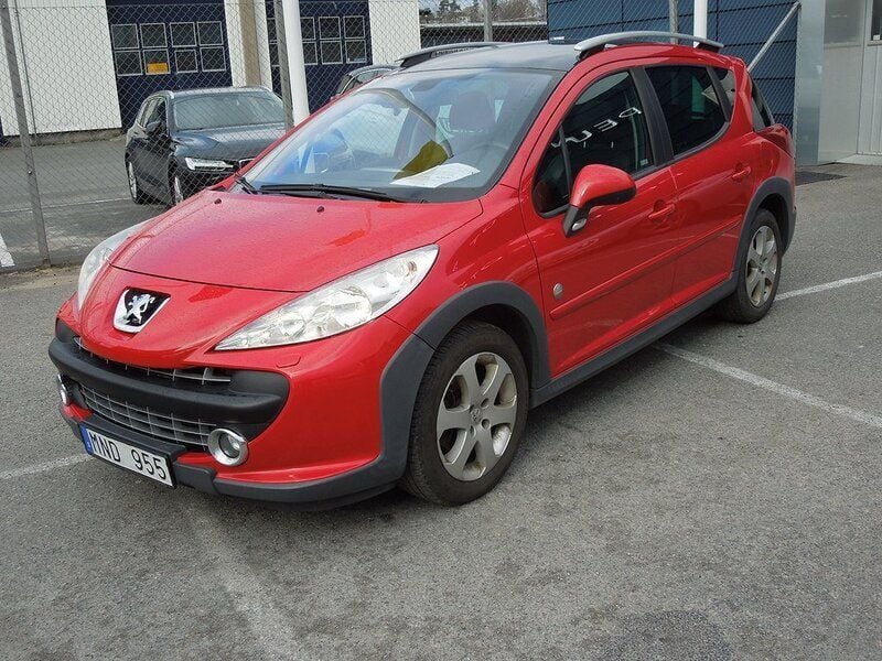 Begagnad Peugeot 207 Sport 109 HK (80 kW) 2008 Röd Kombi