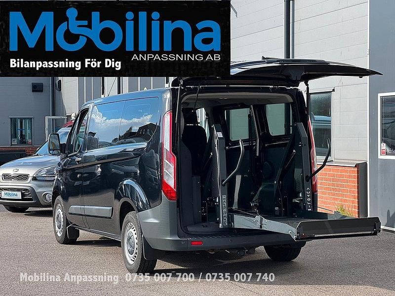 Begagnad 2017 Ford Tourneo Kombi | 279 000 kr - Bild 1/4