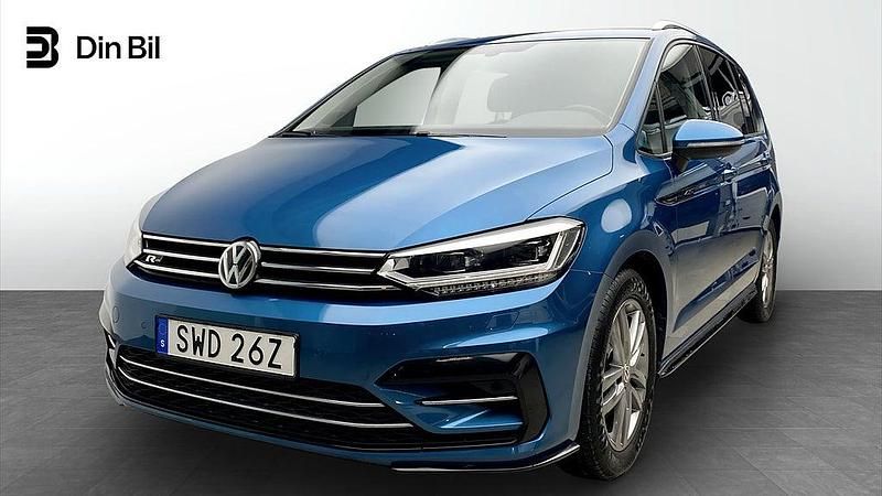 Begagnad VW Touran R-line 150 HK (110 kW) 2019 Carribean blue metallic Minibuss