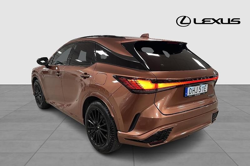 Begagnad Lexus RX500h Sport Line 375 HK (275 kW) 2023 Brun SUV