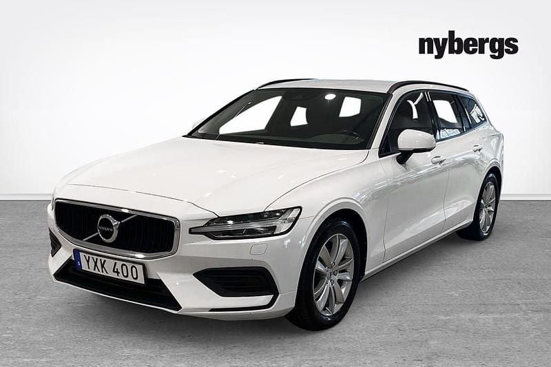 Vit Begagnad 2019 Volvo V60 Momentum Kombi | 194 000 kr (Bra pris) - Bild 1/4