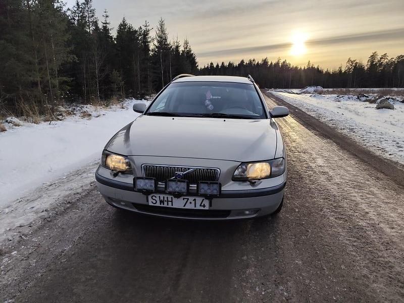 Begagnad Volvo V70 170 HK (125 kW) 2002 Kombi