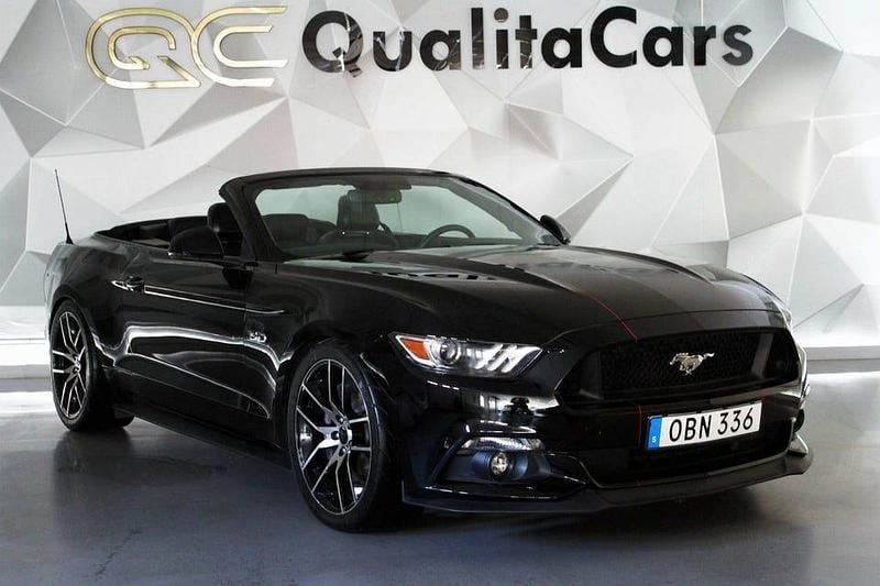 Begagnad Ford Mustang GT Convertible 422 HK (310 kW) 2017 Svart Cab