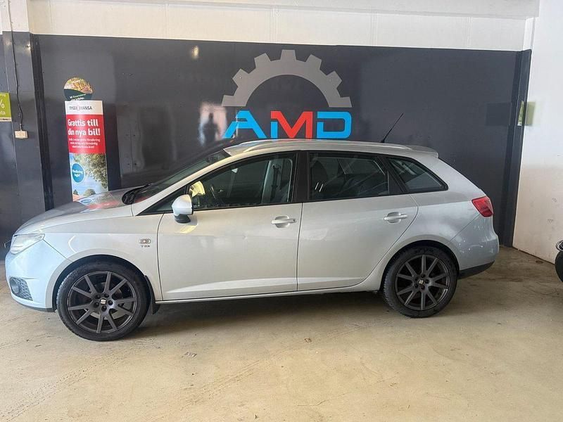Silver Begagnad 2011 Seat Ibiza ST Style Kombi | 34 900 kr (Marknadspris) - Bild 1/4
