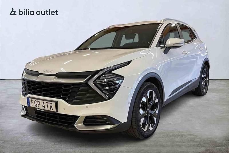 Vit Begagnad 2022 Kia Sportage SUV | 299 900 kr (Bra pris) - Bild 1/1