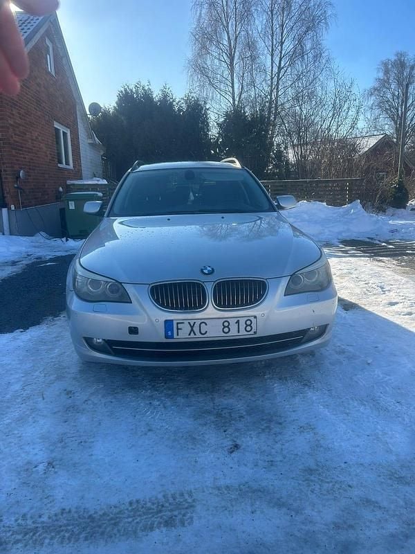 Begagnad BMW 523 190 HK (139 kW) 2008 Kombi